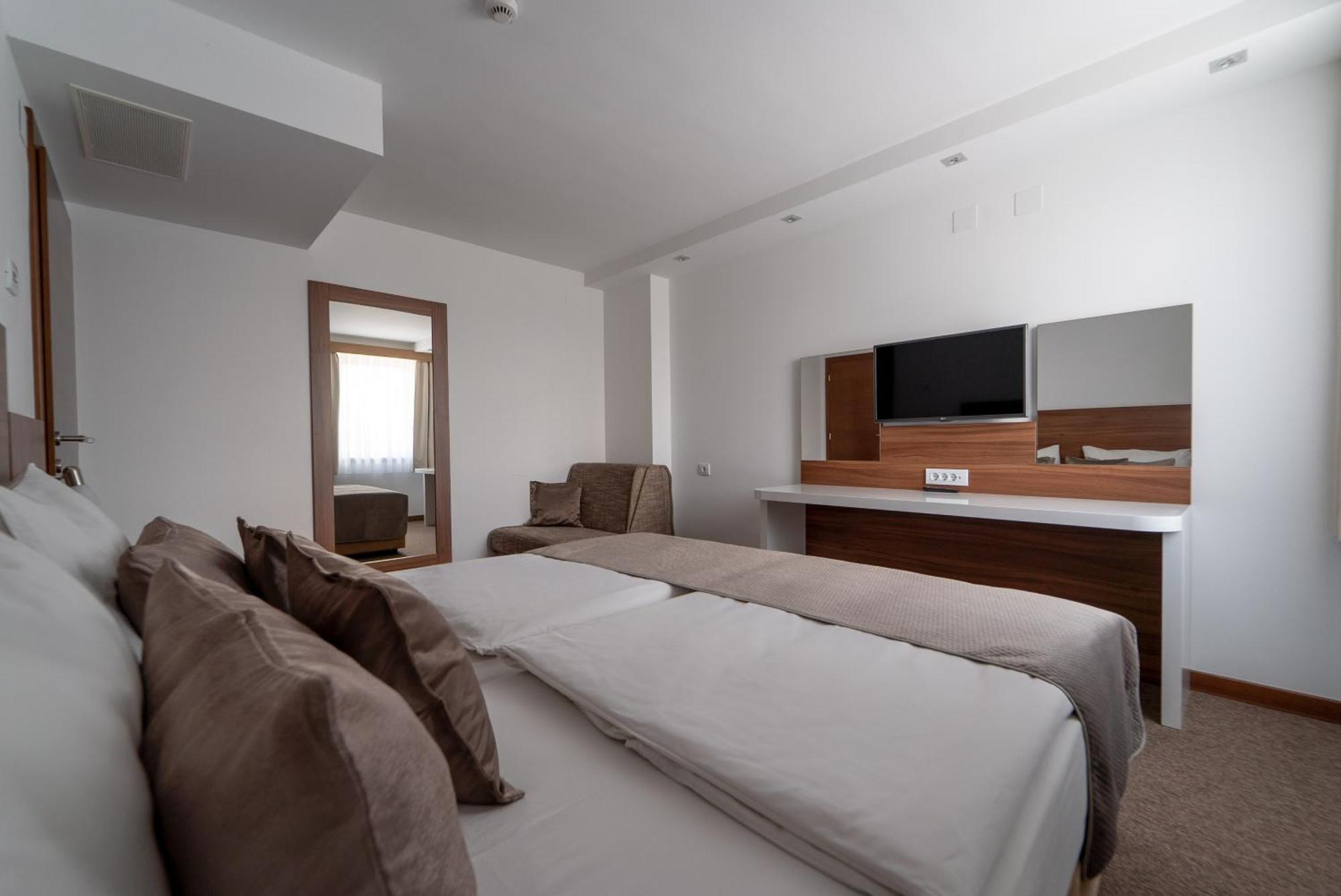 Hotel Mirjana & Rastoke Slunj Room photo